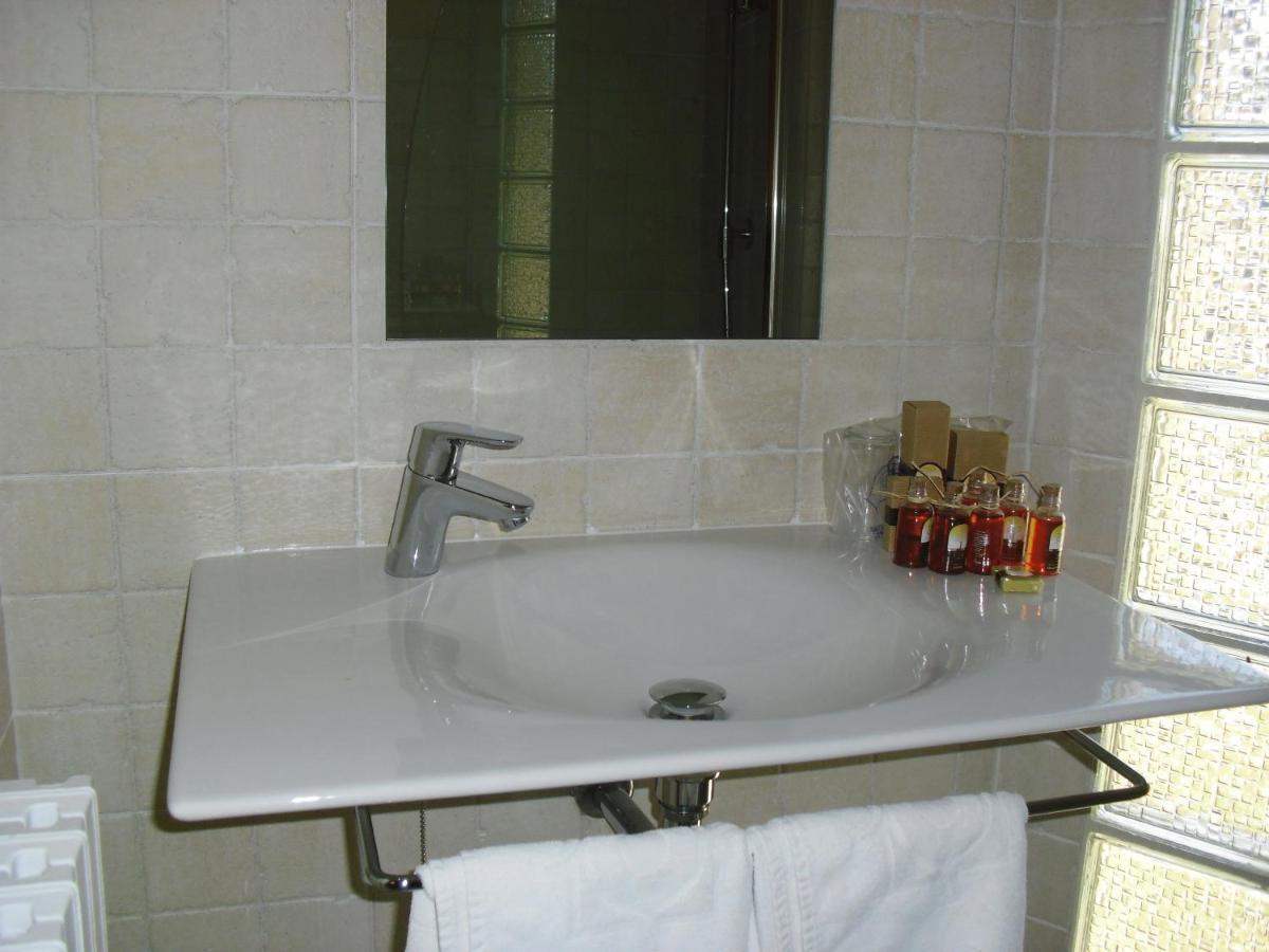 Hotel Badain Lafortunada Δωμάτιο φωτογραφία
